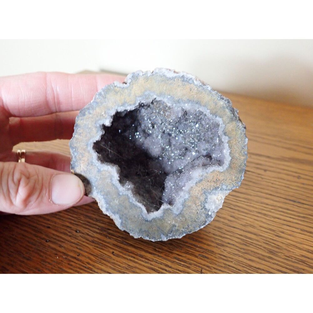 Amethyst Geode Half Natural Agate Geode Minerals Home Decoration Crystal Stone